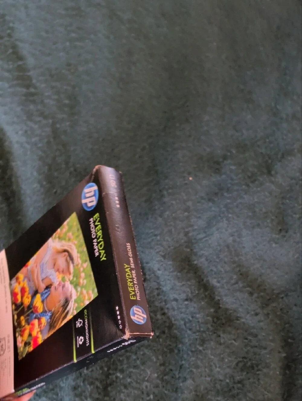 HP Everyday Photo Paper Pack — Black & White Packaging with Color Photo Preview